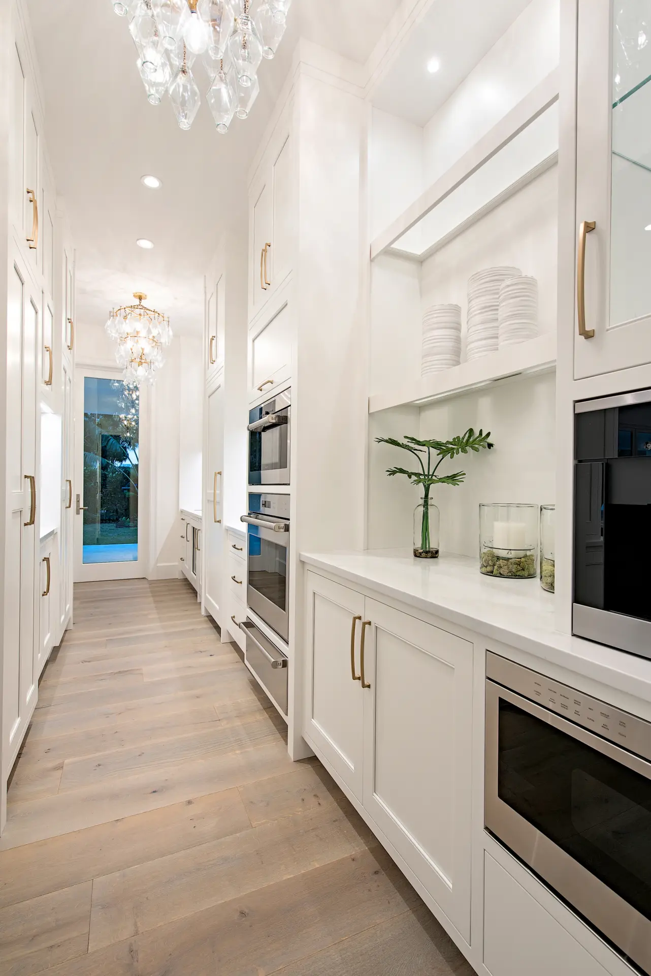 Grabill_21472_BackKitchen